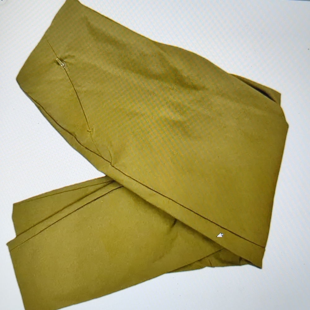 Duluth hiking pants women's 8 olive green